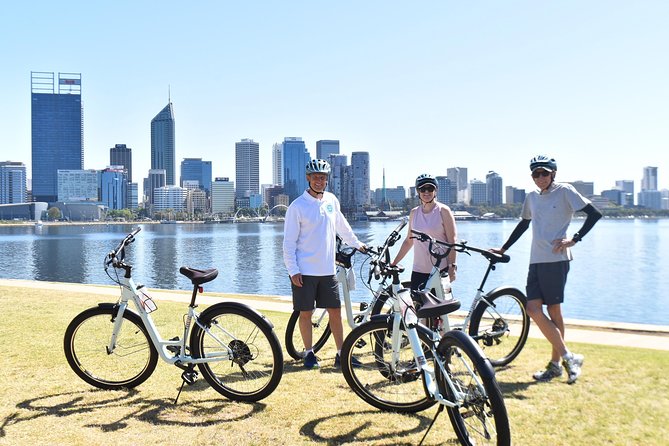 Perth Bike Tour - Beautiful Matilda Bay and Kings Park - The Beauty of Botanic Gardens