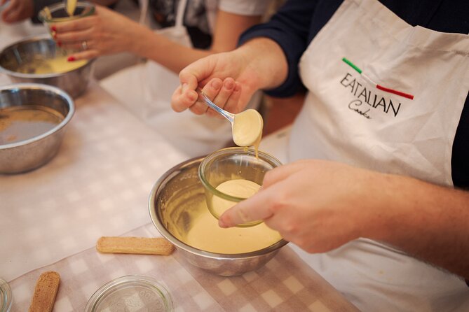 Pizza and Tiramisu Cooking Class in Rome, Piazza Navona - Experience Highlights and Reviews