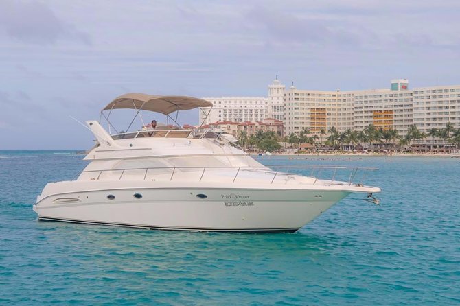 Private Yacht Rental Sea Ray 46ft Cancun 23P3 - Crew Professionalism