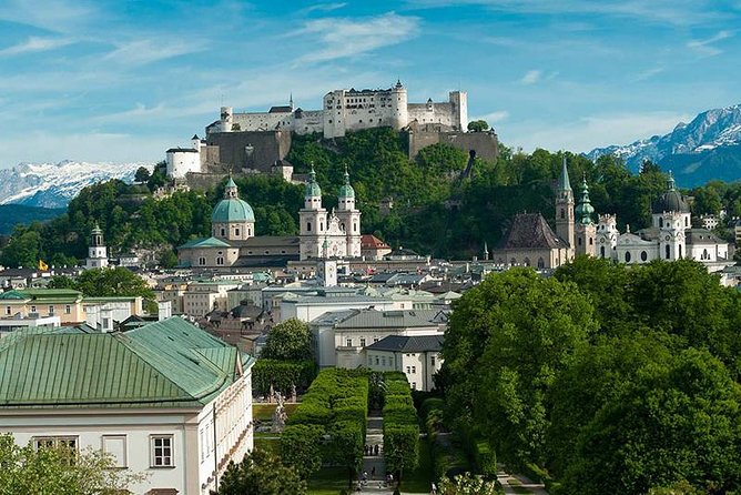 Salzburg Small-Group Introductory Walking Tour With Historian Guide - Common questions