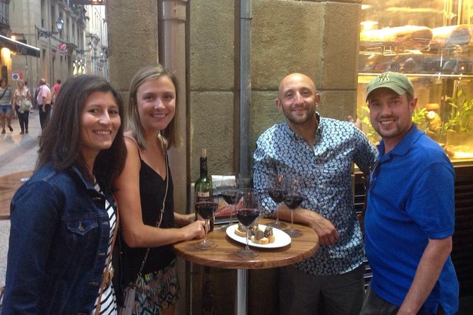 San Sebastian Pintxos Tour for Gourmets in the Old Town - Booking and Practical Information