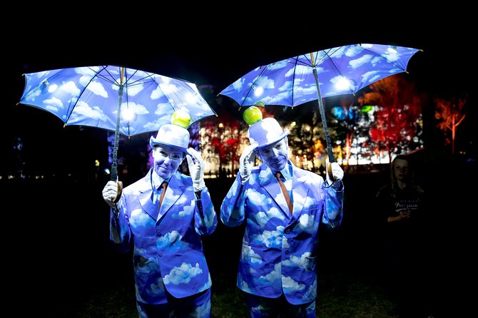 Vivid Sydney Light & Photography Tour - Booking and Cancellation Policy