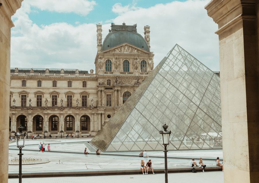 Paris: Skip-the-Line Louvre Museum Masterpieces Guided Tour - Directions