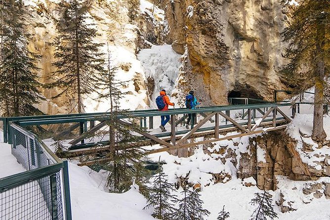 Winter Ice Walk in Johnston Canyon Lake Minnewanka Day Trip - Final Words