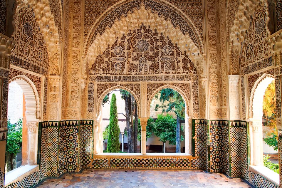 Granada: Alhambra and Nasrid Palaces Private Tour - Final Words