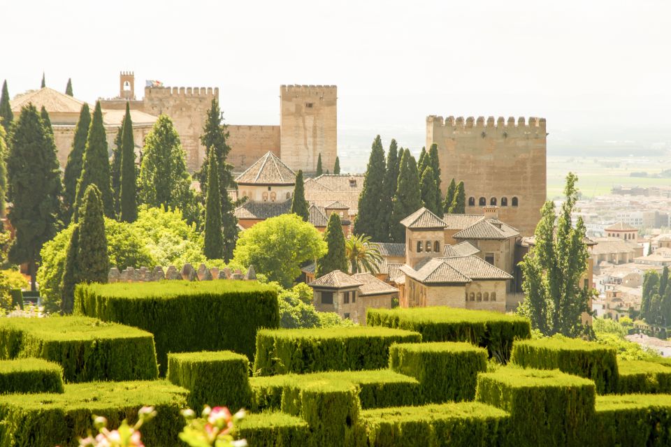 Granada: Alhambra Guided Tour and Arabian Bath and Massage - Final Words