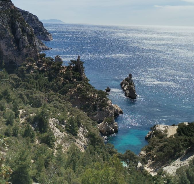 Marseille: Calanques National Park Guided Hike With Picnic - Your Guided Hike Experience