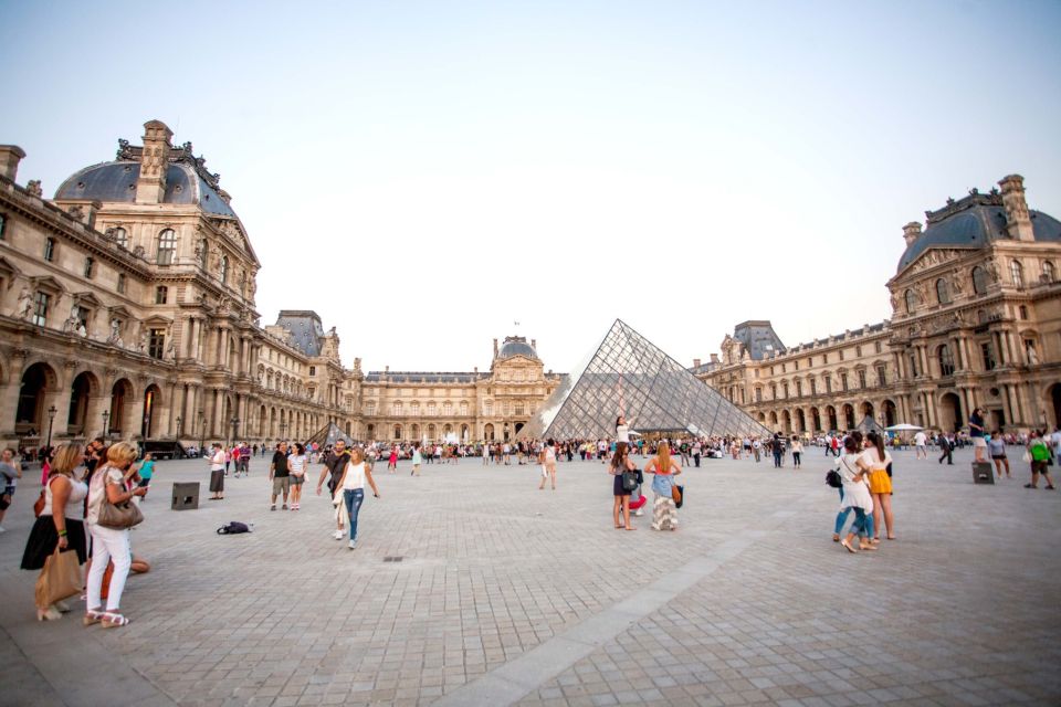 Paris: Skip-the-Line Louvre Museum Masterpieces Guided Tour - Common questions