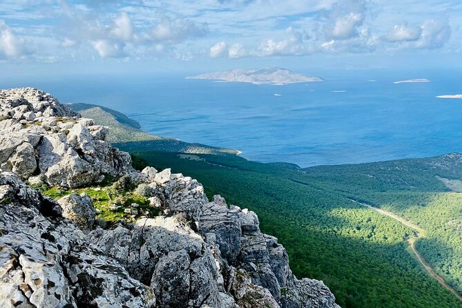 Small Group Hiking on Mount Akramitis in Rhodes - Experience Expectations