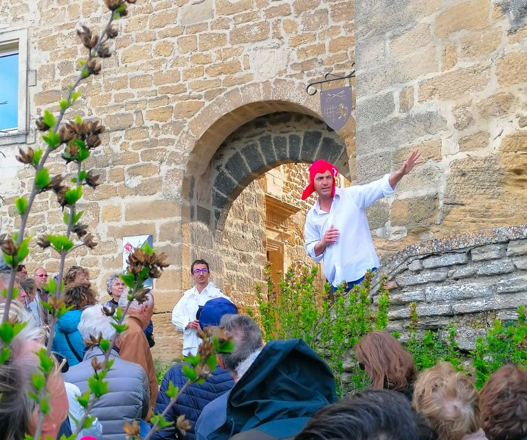 Visit Grillon, a Wonderful Provençal Village! - Touring the Village