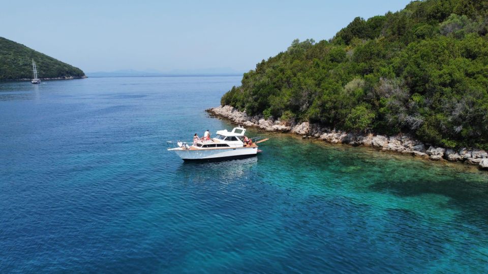 Sun & Sea Vip Cruises / Private Luxury Boat Trips - Safety and On-Board Regulations