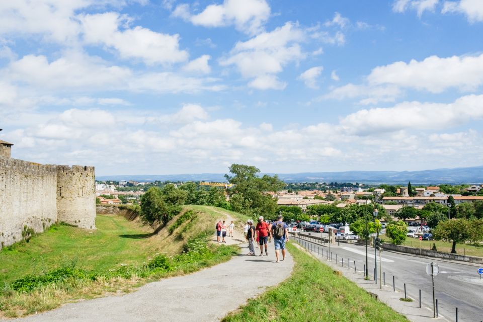 Toulouse: Carcassonne Day Trip by Coach With Comtal Castel - Planning Your Day in Carcassonne