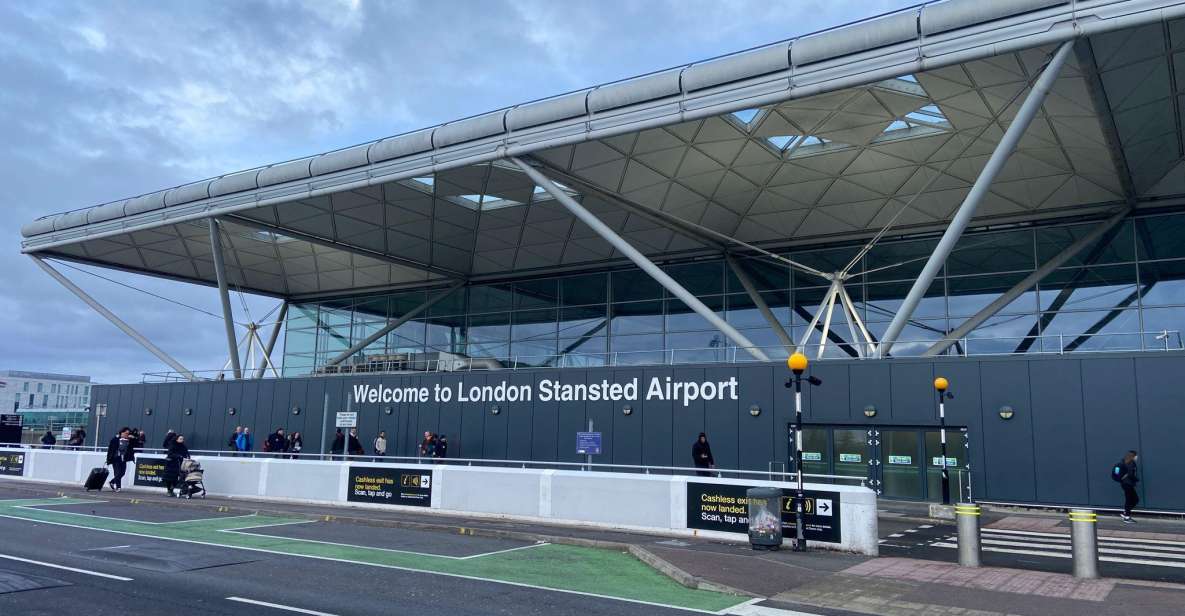 From London to Stansted Airport | Private Transfer - Key Points