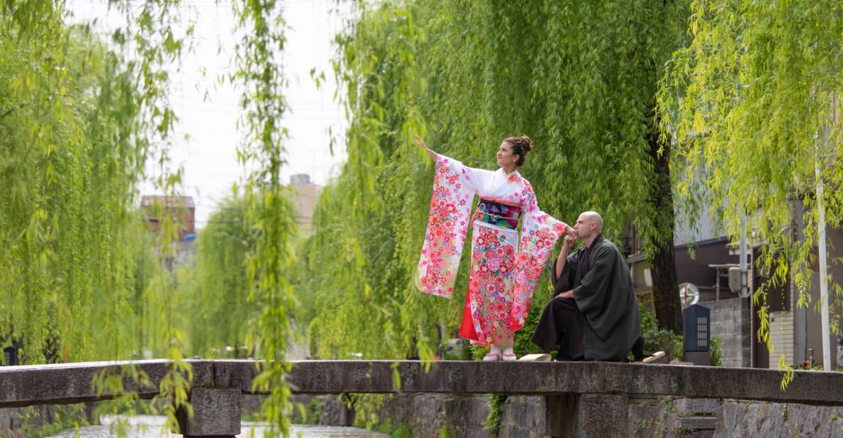 Kyoto: Private Romantic Photoshoot for Couples - Key Points