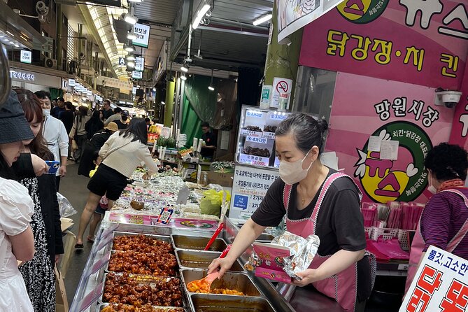 Local Seoul Tour at Traditional Market With Han River Picnic - Key Points