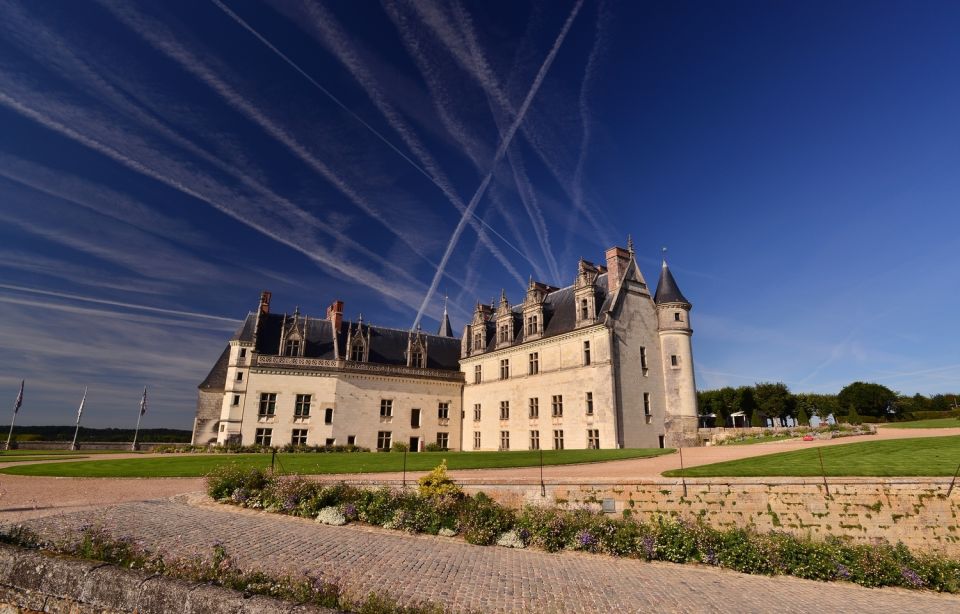 Loire Valley: Royal Château D'amboise Entrance Ticket - Key Points