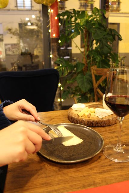 Paris: French Wine and Cheese Guided Tasting - Key Points