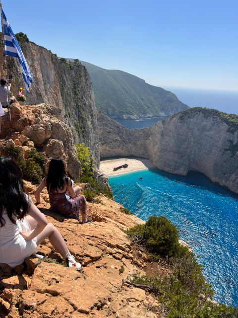 Zakynthos: VIP Highlights Tour With Swimming Stops & Cruise - Key Points