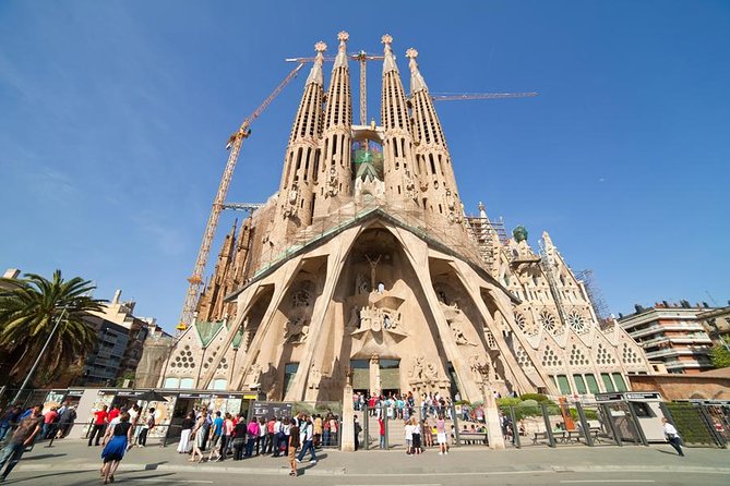 Best of Barcelona Guided Tour With Port or Hotel Pick up - Tour Highlights and Inclusions