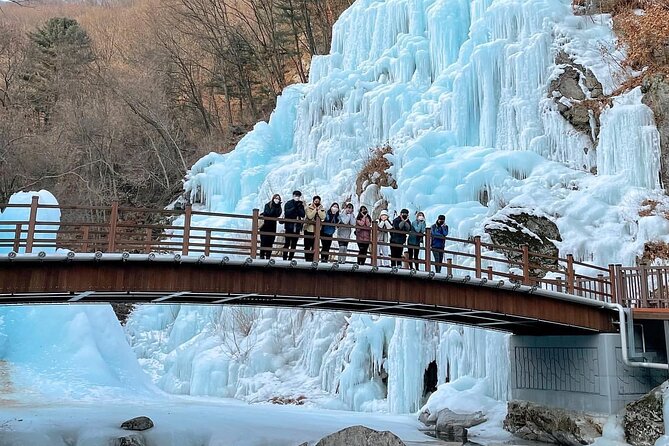 Eobi Ice Valley & Nami Island & Garden of Morning Calm Lighting Festival [Seoul]