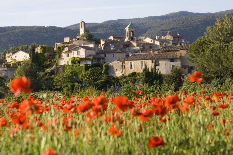 From Aix En Provence: Luberon Villages Full-Day Guided Tour