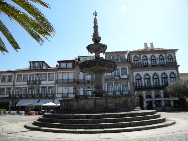 From Porto: Viana Castelo and Ponte Lima Private Tour