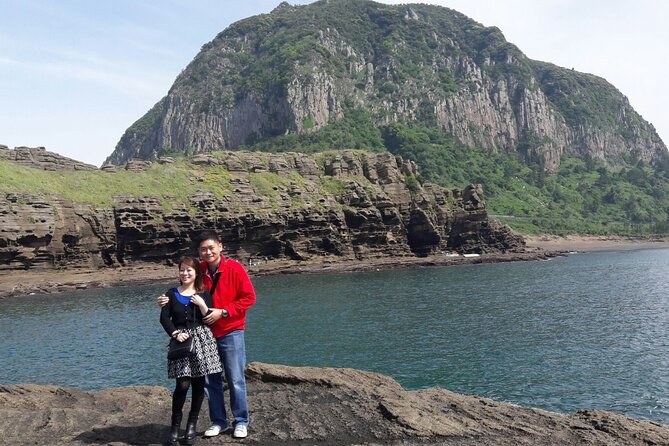 Jeju Taxi Tour – Couple Package (East & South or West & South)