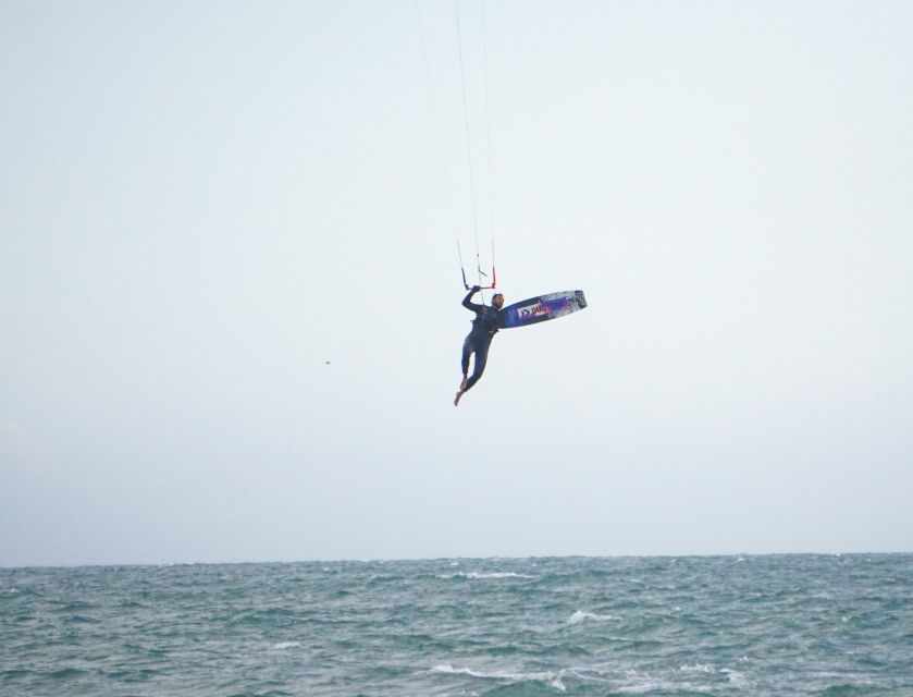 Kitesurfing Course Near Syracuse With IKO Instructor - Course Details