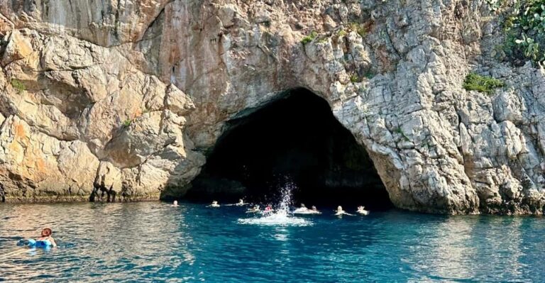 Nice: Mala Caves, Villefranche & Snorkeling Boat Tour