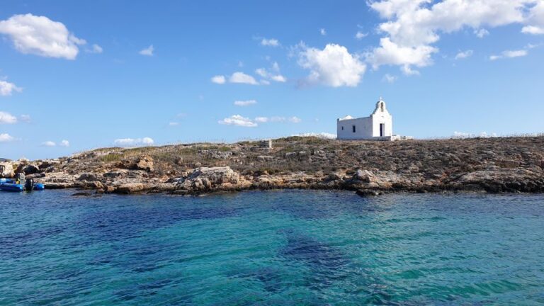 Panteronisia and Antiparos on a Pirate Boat From Paros