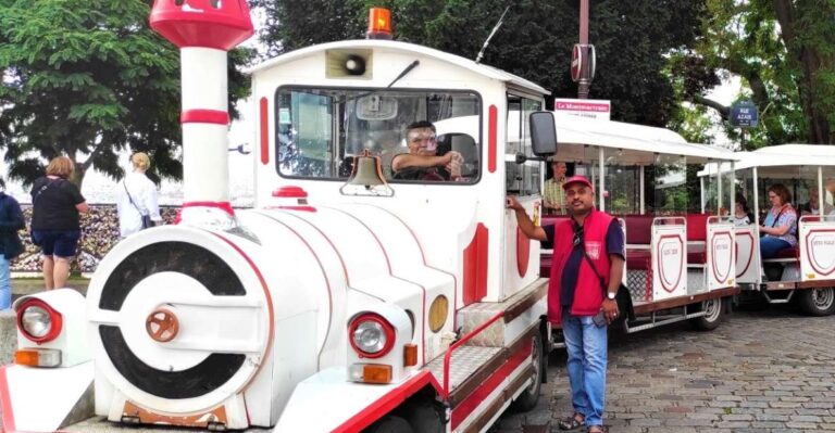 Paris: Montmartre Train Ride W/ Optional Seine River Cruise