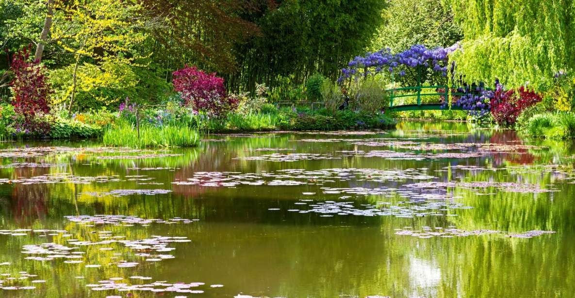 Paris to Giverny Private Tour Monet Gardens House - Tour Features and Logistics