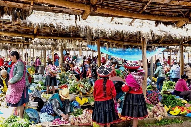 Private Tour: 2-Day Exploration of the Sacred Valley and Machu Picchu