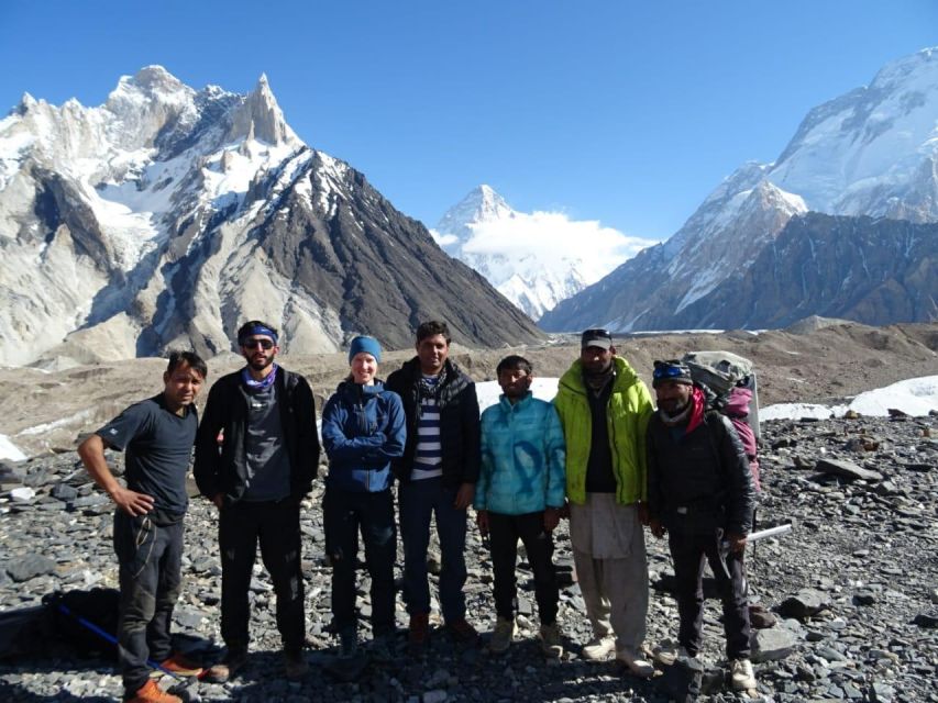 K2 Base Camp Trek: Epic Glaciers & Panoramic Vistas - Taking in Glacial Landscapes