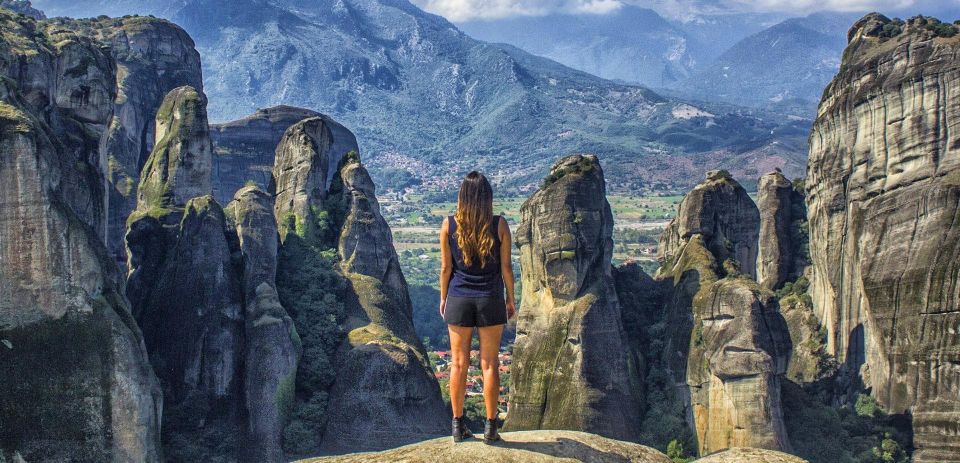 Meteora Monasteries Homosapien Museum, Leonidas &300 Battle - Itinerary Highlights