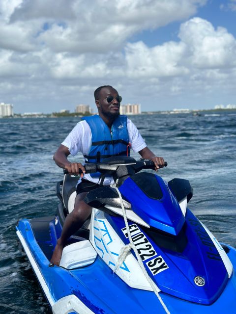 Miami Beach Jetskis + Free Boat Ride - Meeting Information