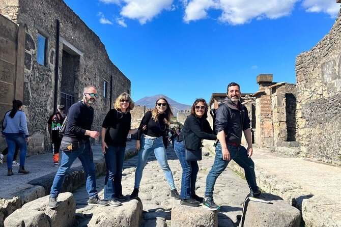 Rome to Pompeii Guided Tour With Wine & Lunch by High Speed Train - Inclusions