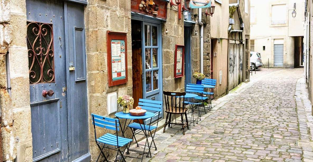 Saint Malo: Self-Guided Walk Through the Historic Old Town - Exploring the Walled City