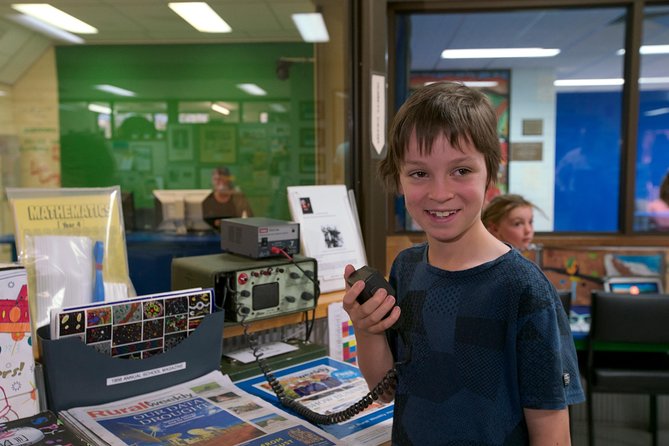 Skip the Line: Alice Springs School of the Air Guided Tour Ticket - Accessibility and Tour Logistics