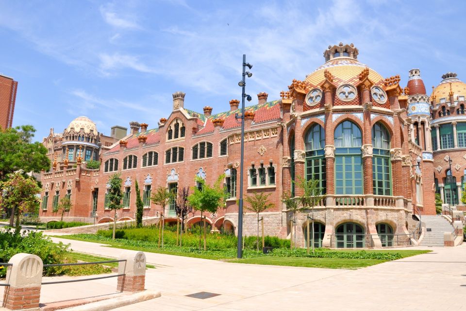 Skip-The-Line Recinte Modernista De Sant Pau Private Tour - Tour Description