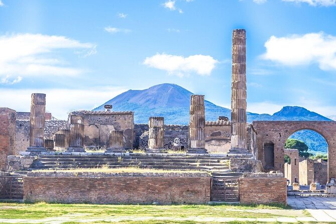 Small Group Pompeii Positano & Amalfi With Boat Ride From Rome - Tour Details and Itinerary