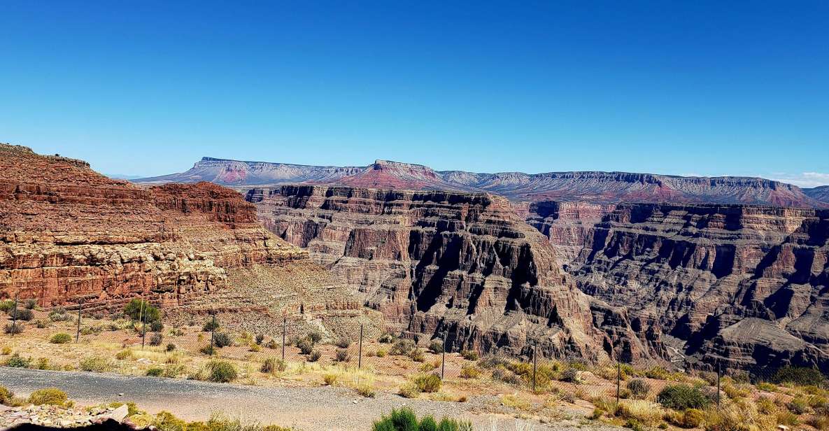 West Rim, Hoover Dam, Seven Magic Mountains - Booking Details