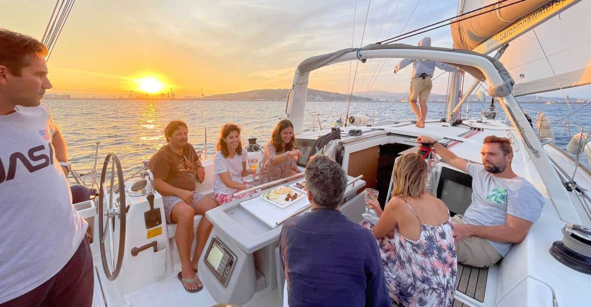 Barcelona:2 Hour Private Sail Inc Drinks & Snacks Onboard - Description