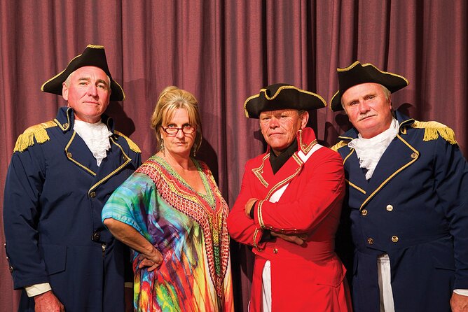 Commandants Dinner & Show - Experience the Islands History