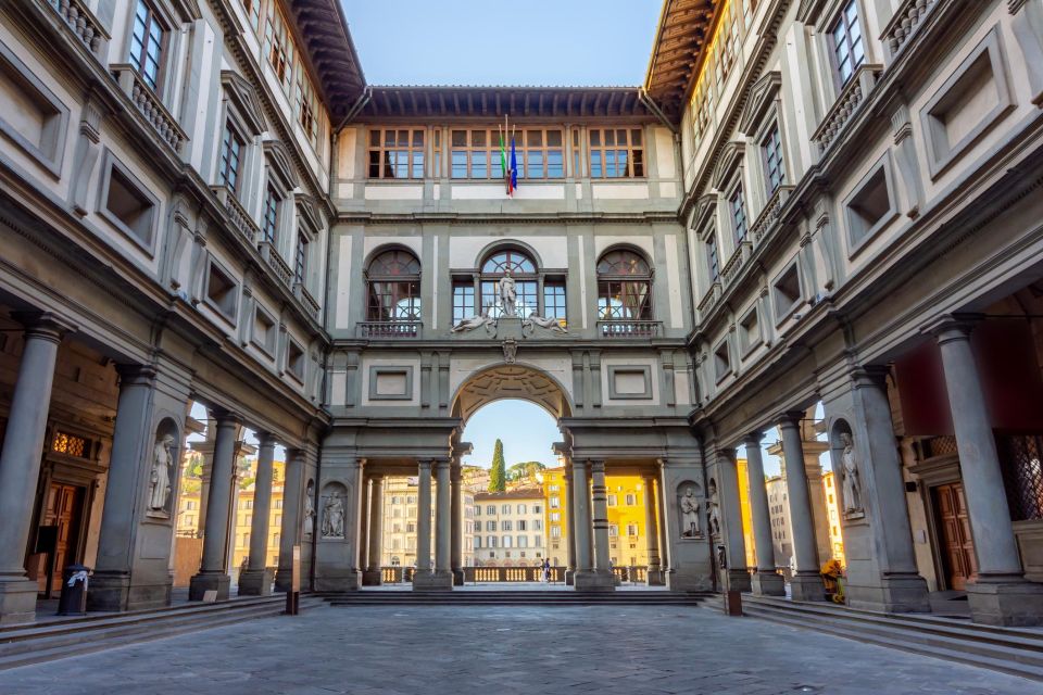 Leonardo Da Vinci's Florence: A Renaissance Revelation - Palazzo Vecchio: Historical Landmark Visit