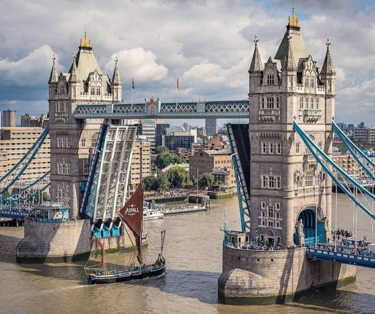 London: Westminster Walking Tour & Visit Tower Bridge - Highlights