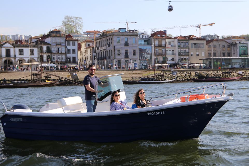 Porto: River Douro Cruise With a Fisherman - Language Options