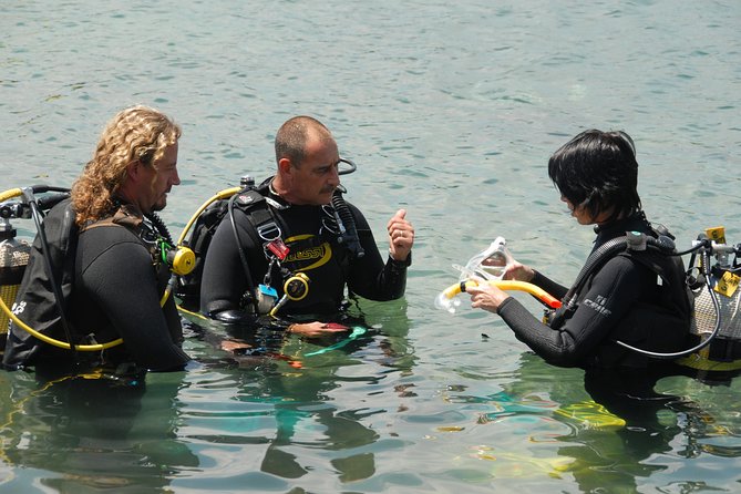 Beginners Scuba Diving Experience in Gran Canaria - Common questions