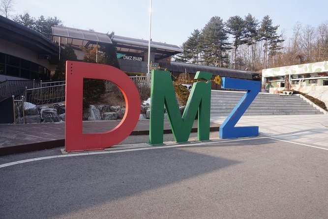 DMZ Past and Present: Korean Demilitarized Zone Tour From Seoul(Hotel Pick Up) - Physical Requirements