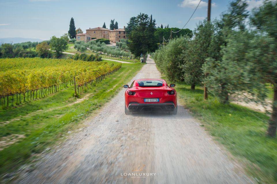 Ferrari Tour: Florence - Chianti Region - Background